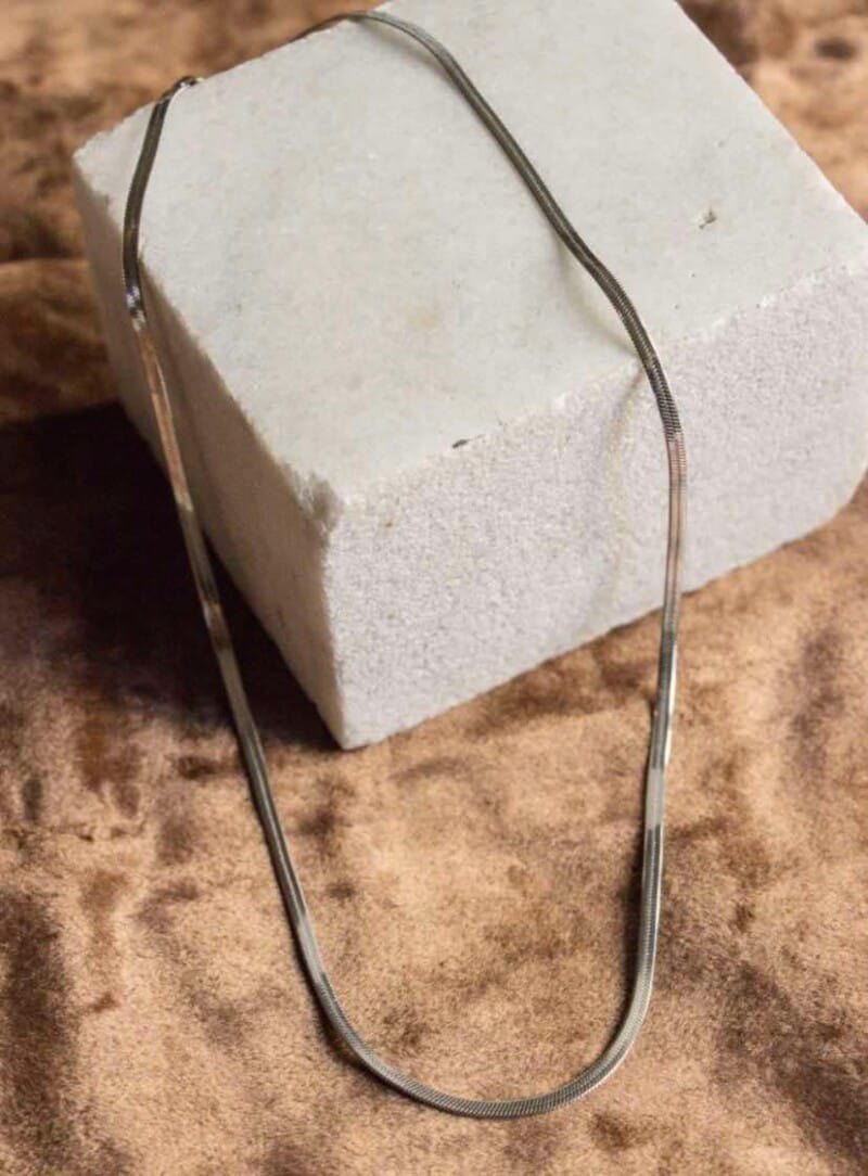 οικονομική αλυσίδα λαιμού απο ανοξείδωτο ατσαλι που δεν μαυρίζει