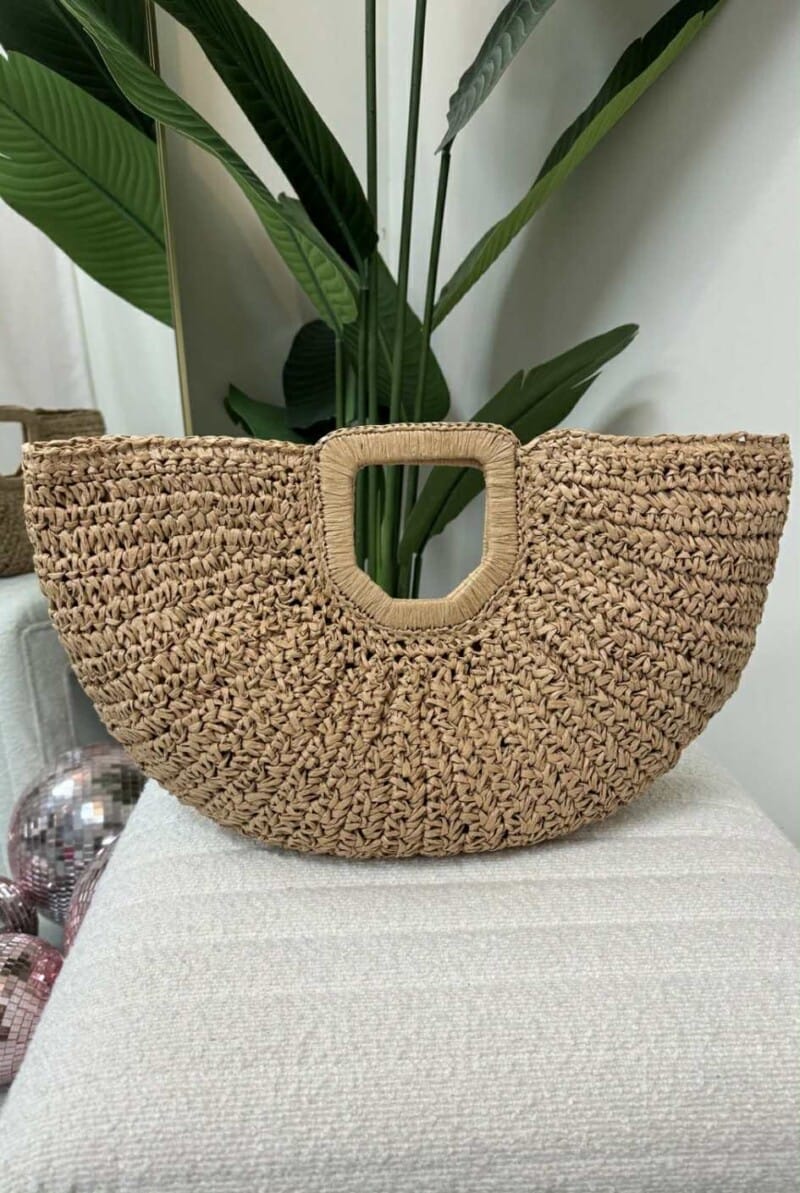 ψάθινη τσάντα χειρός