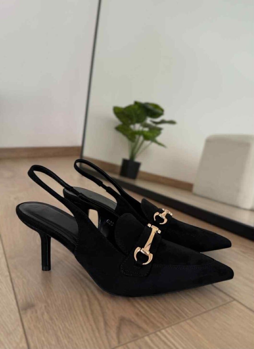 σουέτ μυτερή γόβα με τοκά