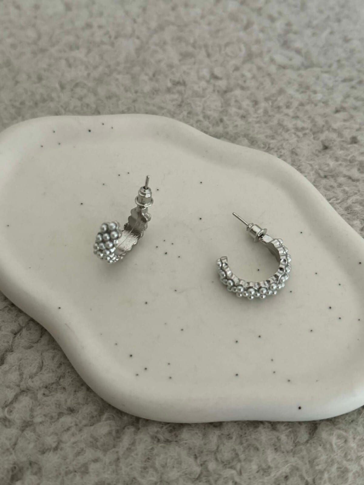 Καρφωτά Σκουλαρίκια Κρίκοι με Πέρλες