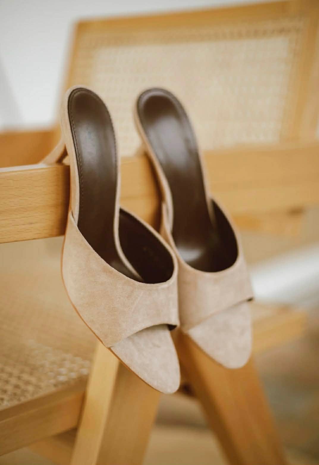 καστόρ μπεζ πέδιλα- mules πολύ άνετα και οικονομικά