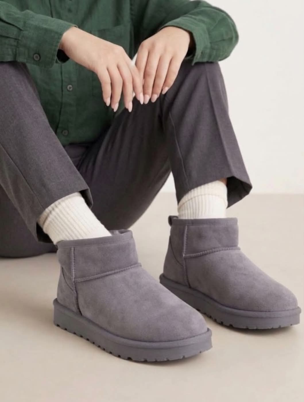 γκρι μποτάκι τύπου ugg